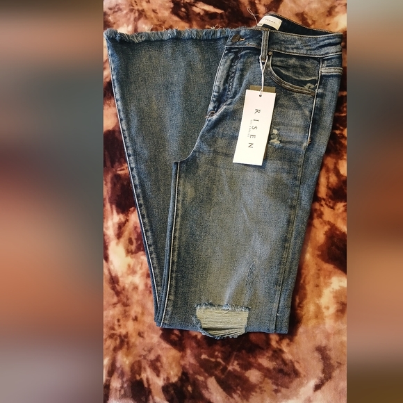 NEW RISEN JEANS - Picture 2 of 13